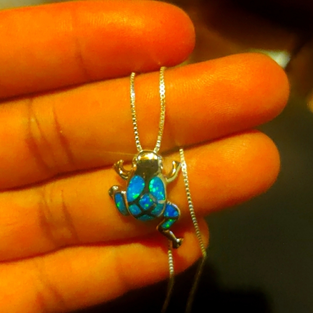 Sterling Silver Frog Blue Lab Opal Pendant - Picture 1 of 1